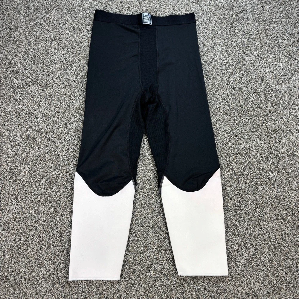 Nike pro combat